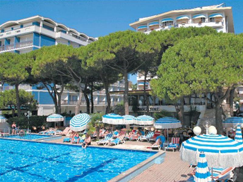 לידו די ג'סולו Hotel Ambasciatori Palace מראה חיצוני תמונה