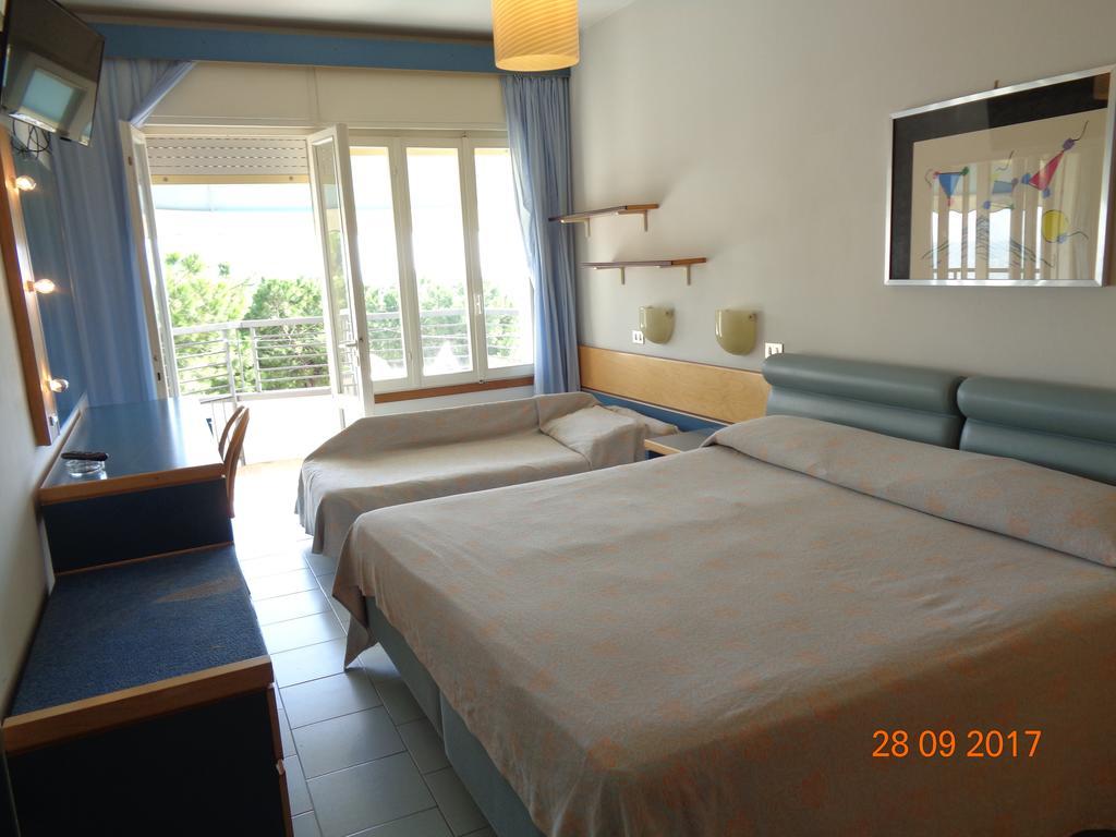 לידו די ג'סולו Hotel Ambasciatori Palace מראה חיצוני תמונה